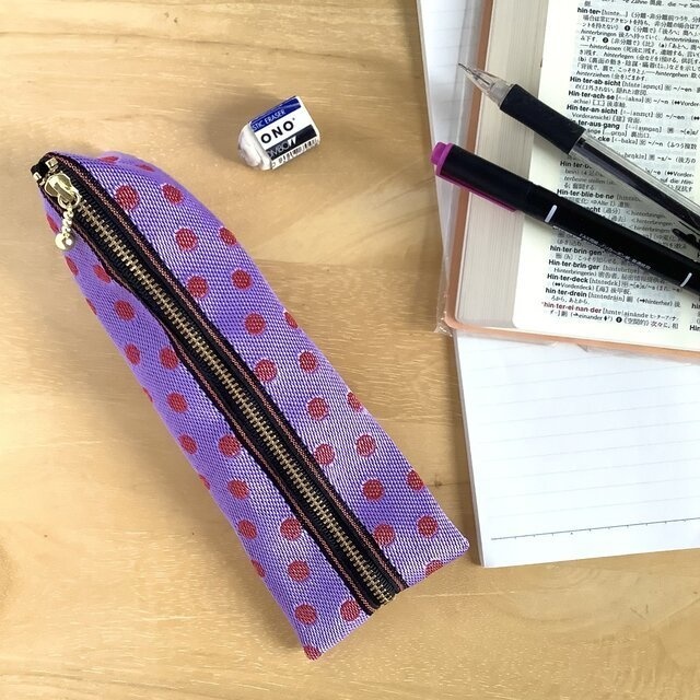 【ベリーベリー】畳縁　テトラ型　ペンケース　水玉　ドット　紫　ピンク