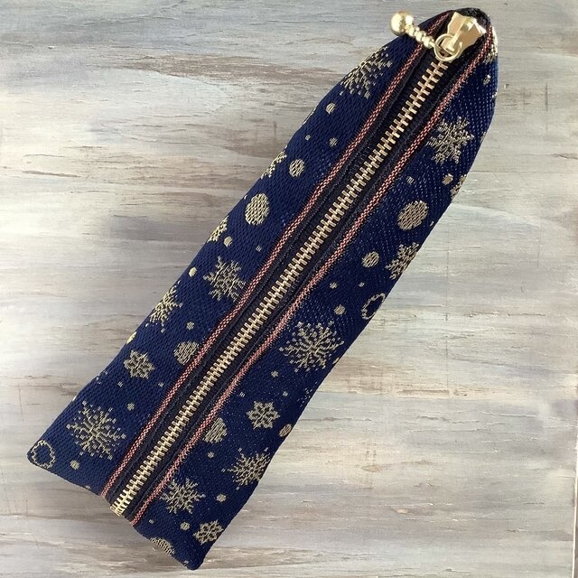 【六華】畳縁 テトラ型 ペンケース 紺 雪の結晶 クリスマス