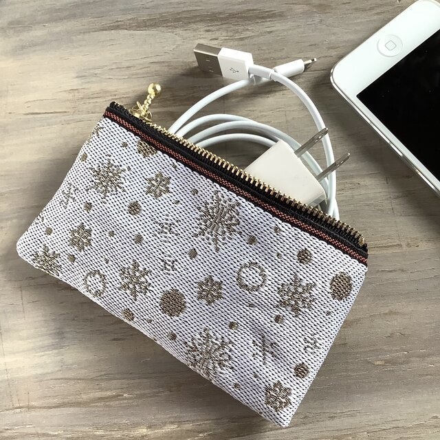 【六華】畳縁 ぺたんこ ミニポーチ カードケース 小銭入れ ホワイト ゴールド 雪の結晶 クリスマス