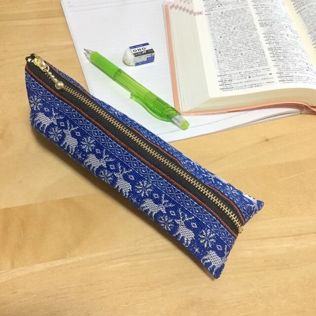 【ノルディック】畳縁 ぺたんこ ミニポーチ カードケース 小銭入れ 青 トナカイ クリスマス