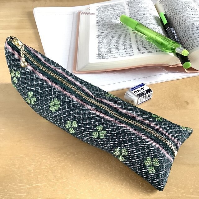 【クローバー】畳縁 ぺたんこ ミニポーチ カードケース 小銭入れ 和風 四葉