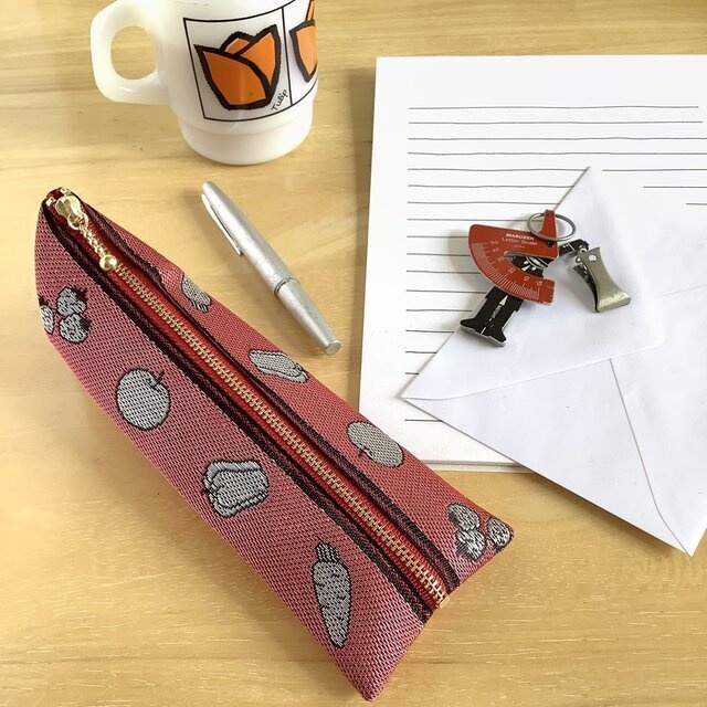 【野菜と果物】畳縁 ぺたんこ ミニポーチ カードケース 小銭入れ 和風 赤