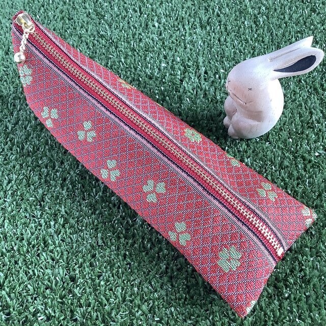 【クローバー】畳縁 テトラ型 ペンケース 四つ葉 赤 四葉