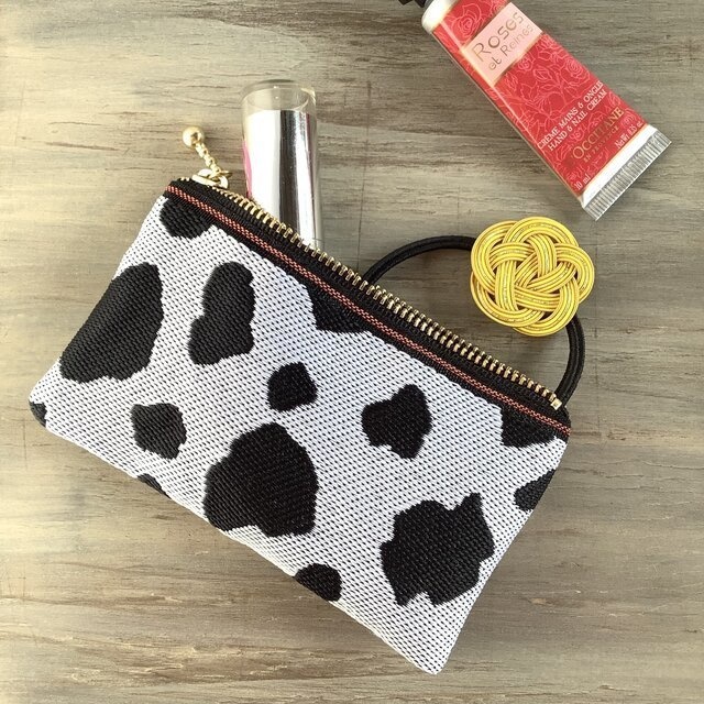 【牛柄】畳縁 ぺたんこ ミニポーチ カードケース 小銭入れ 和風 モノトーン 牛 白黒