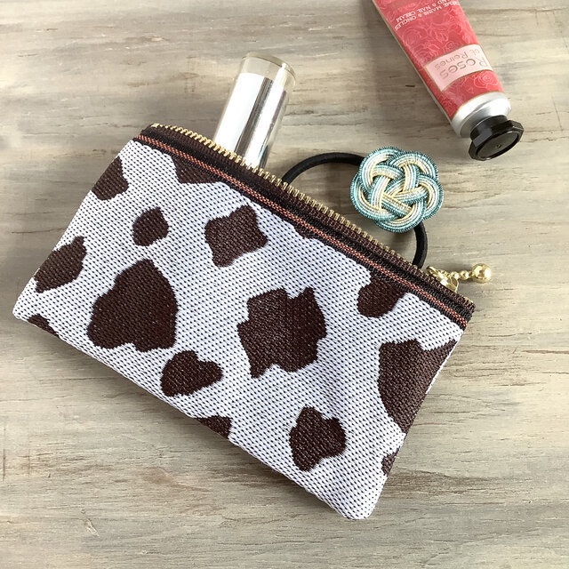 【珈琲牛】畳縁 ぺたんこ ミニポーチ カードケース 小銭入れ 和風 ホルスタイン コーヒーミルク こげ茶