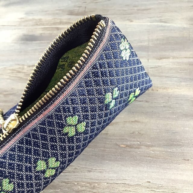 【クローバー】畳縁 テトラ型 ペンケース 四つ葉 紺 四葉 おうち時間