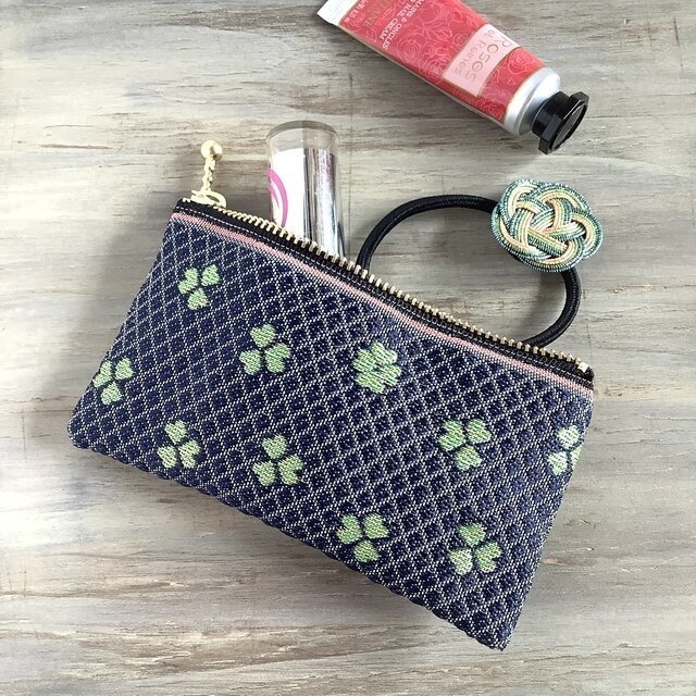 【クローバー】畳縁 ぺたんこ ミニポーチ カードケース 小銭入れ 紺 和風 四葉