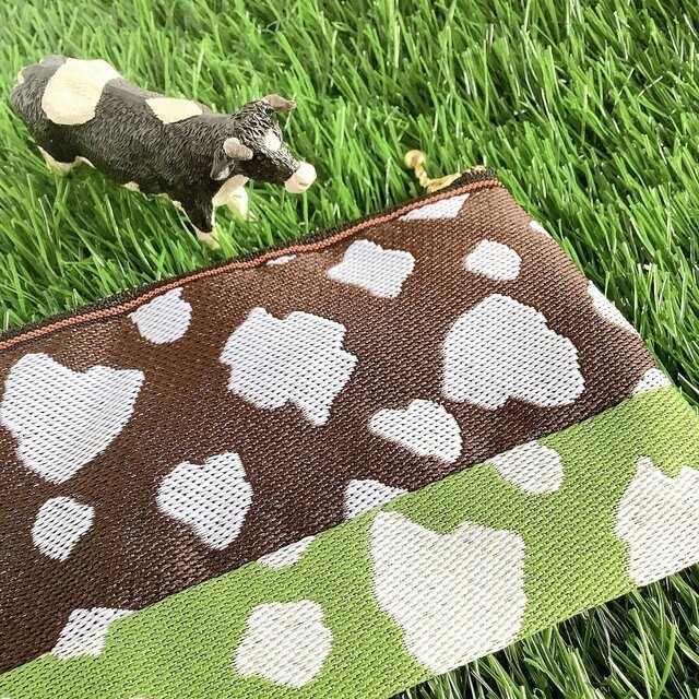 【珈琲抹茶牛】畳縁 幅広 ペンケース マスクケース ポーチ こげ茶 抹茶色 ホルスタイン