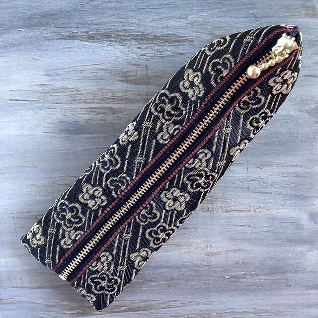 【月光花】畳縁 テトラ型 ペンケース 和風 黒 花 梅