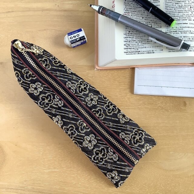 【月光花】畳縁 ぺたんこ ミニポーチ カードケース 小銭入れ 和風 黒 梅 花