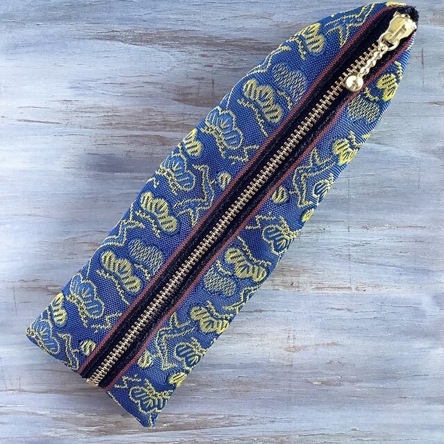 【金の松】畳縁 テトラ型 ペンケース 和風 大人可愛い 青 ゴールド 縁起物