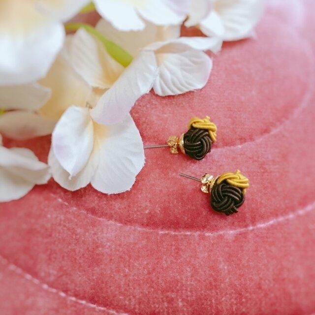 【どんぐり】水引 ピアス 珈琲色 和風 大人可愛い 秋 コロコロ