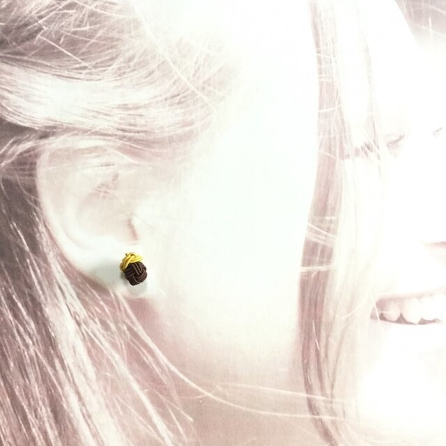 【どんぐり】水引 ピアス 珈琲色 和風 大人可愛い 秋 コロコロ