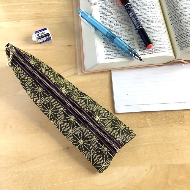 【キウイ麻の葉】畳縁 ぺたんこ ミニポーチ カードケース 小銭入れ 和風 黒 金