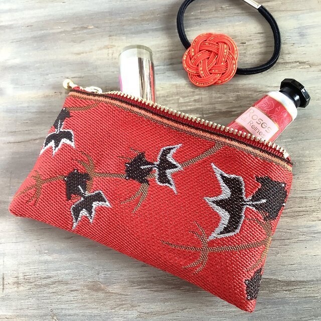 【金魚】畳縁 テトラ型 ペンケース 赤 黒金魚 シノワズリ 和風