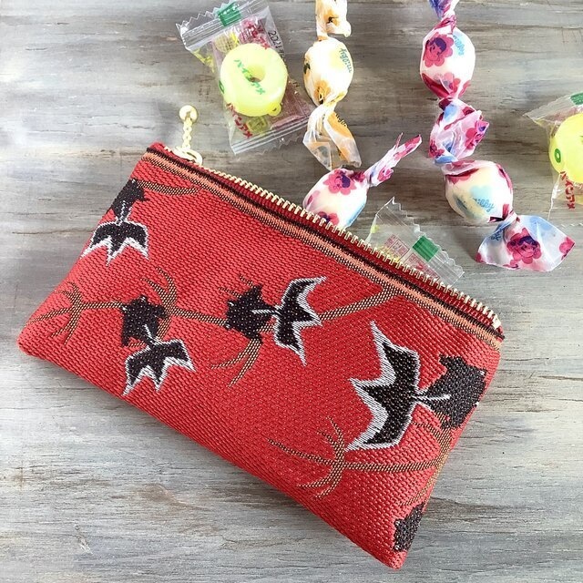 【金魚】畳縁 ぺたんこ ミニポーチ カードケース 小銭入れ 赤 黒金魚 シノワズリ 和風
