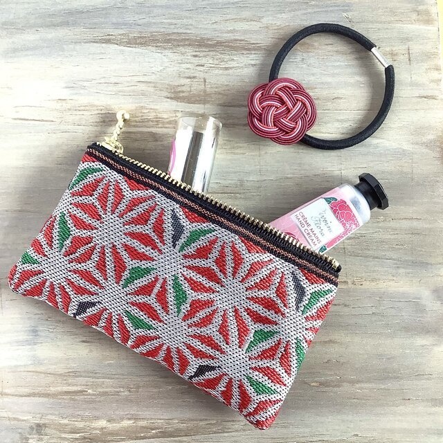 【麻の葉】畳縁 テトラ型 ペンケース ステンドグラス風 白 赤 和風