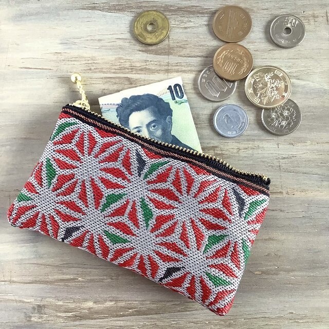 【麻の葉】畳縁 ぺたんこ 小銭入れ ミニポーチ カードケース ステンドグラス風 白 赤 和風