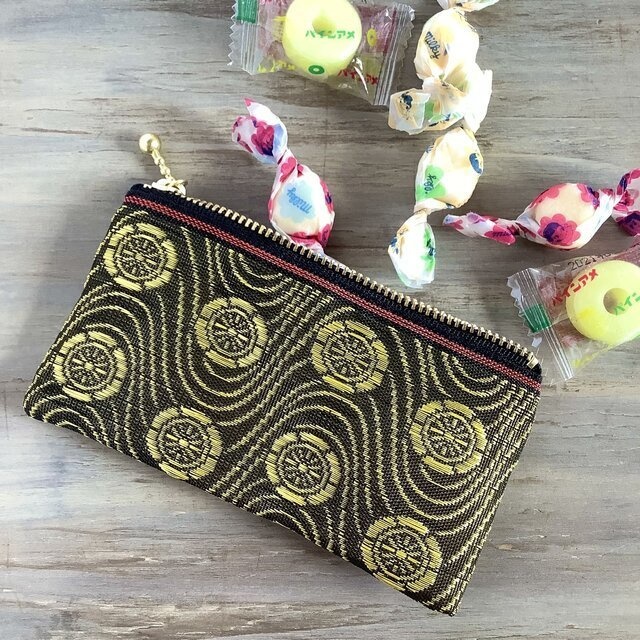 【波車輪】畳縁 ぺたんこ ミニポーチ カードケース 小銭入れ 金 黒 波