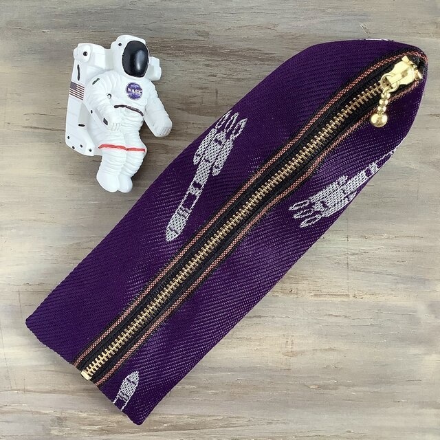 【ロケット】畳縁 テトラ型 ペンケース 宇宙 紫