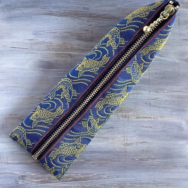 【登竜門】畳縁 テトラ型 ペンケース 鯉 青 金 コイ 魚 縁起物 おうち時間