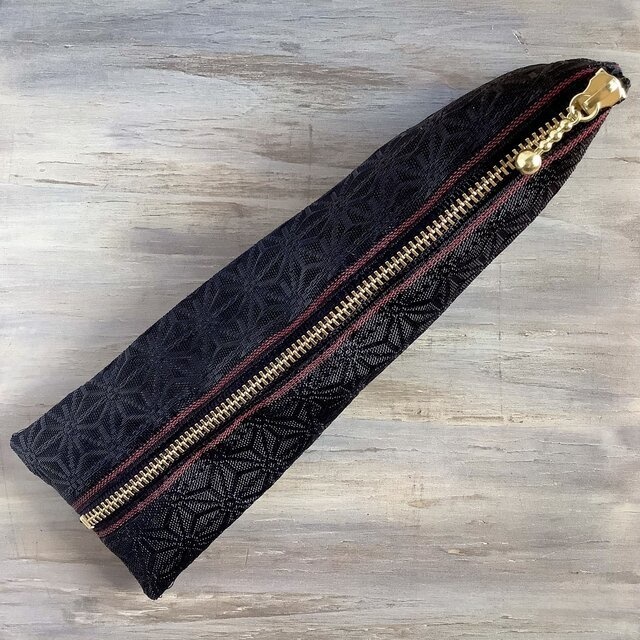 【麻の葉】畳縁 テトラ型 ペンケース 黒 透け感 クール モノトーン 縁起物