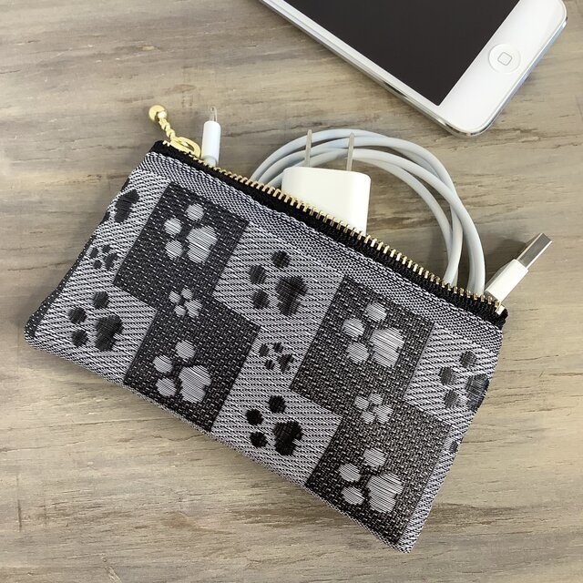 【肉球】畳縁 ぺたんこ ミニポーチ カードケース 小銭入れ 足あと 黒 グレー 犬 猫
