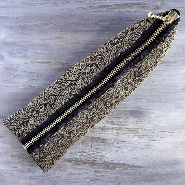 【エスニック】畳縁 テトラ型 ペンケース 黒 金 オリエンタル おうち時間