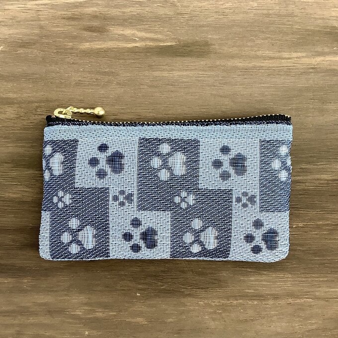 【肉球】畳縁 ぺたんこ ミニポーチ カードケース 小銭入れ 足あと ブルー 水色 犬 猫