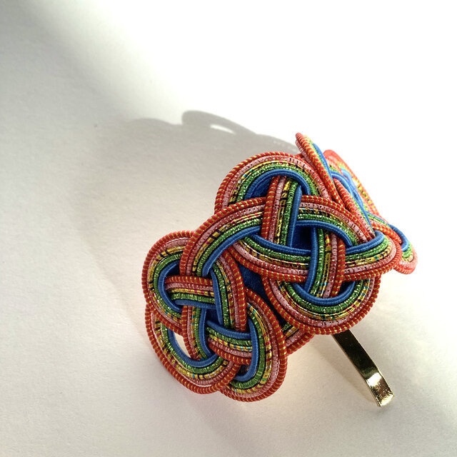 水引【ケニアの風】ポニーフック 和風 カラフル アフリカ レインボー キラキラ