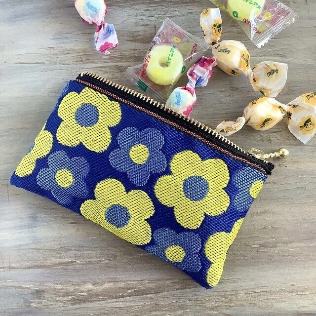 【レトロポップ 花柄】畳縁 ぺたんこ ミニポーチ カードケース 小銭入れ 和風 ブルー 青
