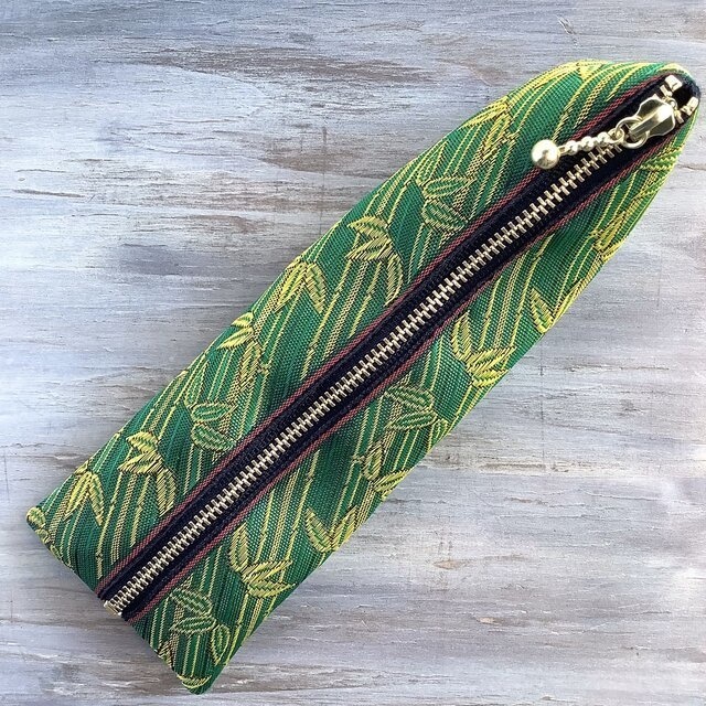 【竹】畳縁 テトラ型 ペンケース 緑 縁起物 おうち時間