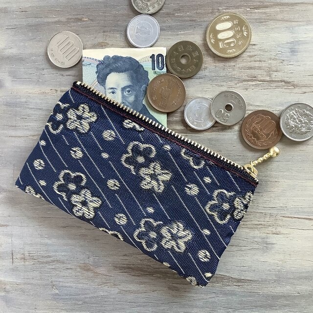 【ブルーフラワー】畳縁 ぺたんこ ミニポーチ カードケース 小銭入れ 和風 藍色 紺 花 絣模様