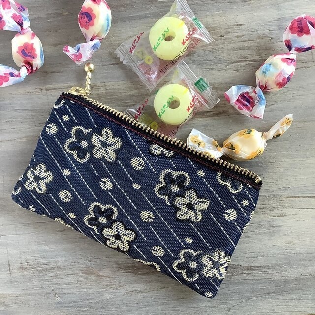 【ブルーフラワー】畳縁 ぺたんこ ミニポーチ カードケース 小銭入れ 和風 藍色 紺 花 絣模様