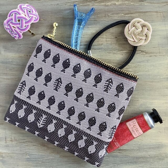 【お魚】畳縁 ポーチ サニタリーケース 和風 灰桜 ピンク