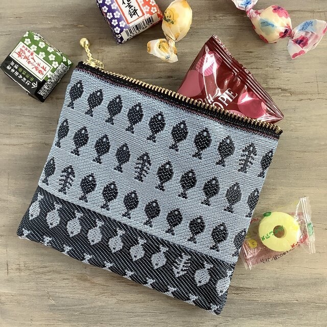 【お魚】畳縁 ポーチ サニタリーケース 和風 空 水色