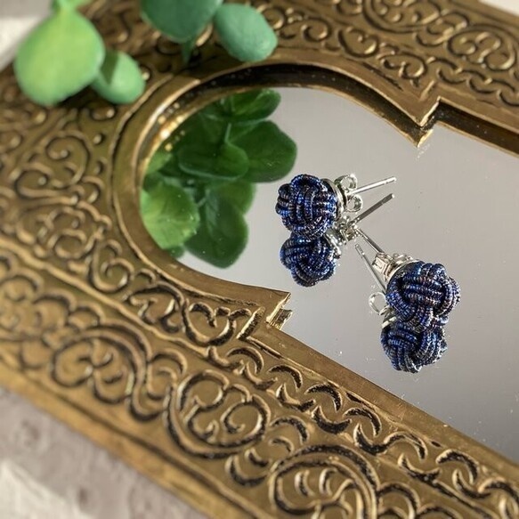 水引製【メタリックブルー】ピアス 宇宙色 和風 大人可愛い 青 紺