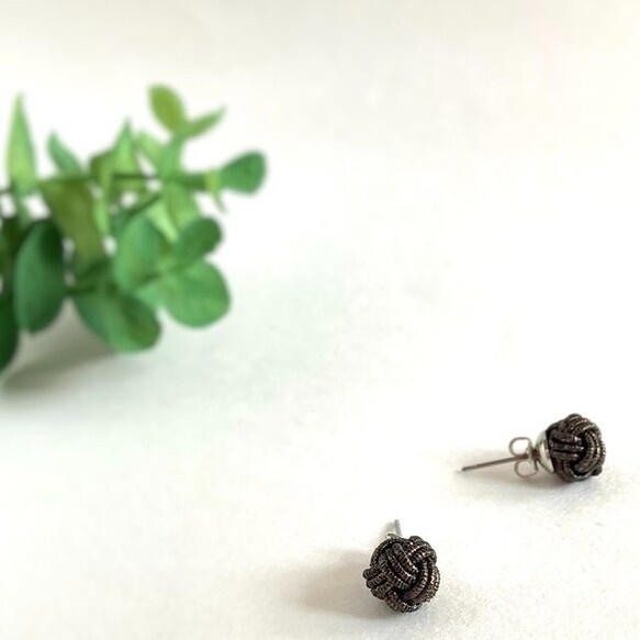 水引製【メタリックブラウン】ピアス 銅色 和風 大人可愛い 秋 こげ茶