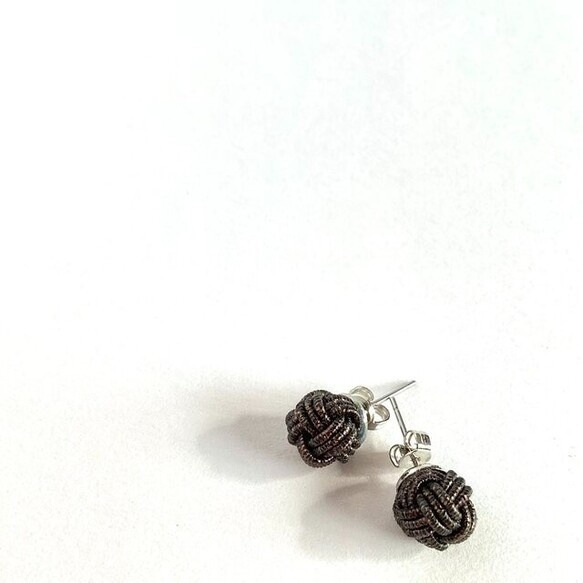 水引製【メタリックブラウン】ピアス 銅色 和風 大人可愛い 秋 こげ茶