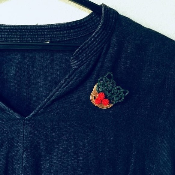 【聖夜のひいらぎ】水引 ブローチ クリスマス 和風