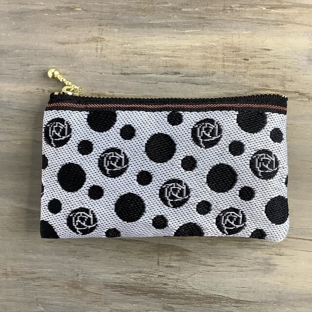 【雪の黒薔薇】畳縁 ぺたんこ ミニポーチ カードケース 小銭入れ モノトーン ばら 白 黒 水玉 ドット
