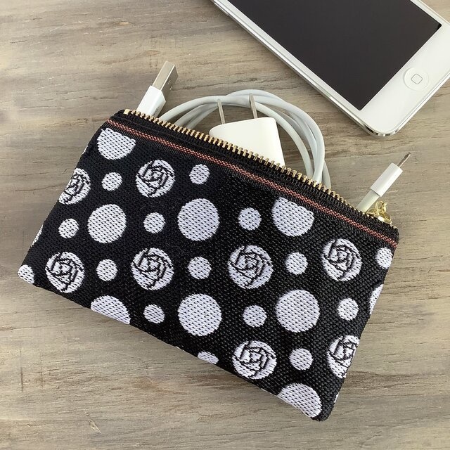 【夜の白薔薇】畳縁 ぺたんこ ミニポーチ カードケース 小銭入れ モノトーン ばら 白 黒 水玉 ドット