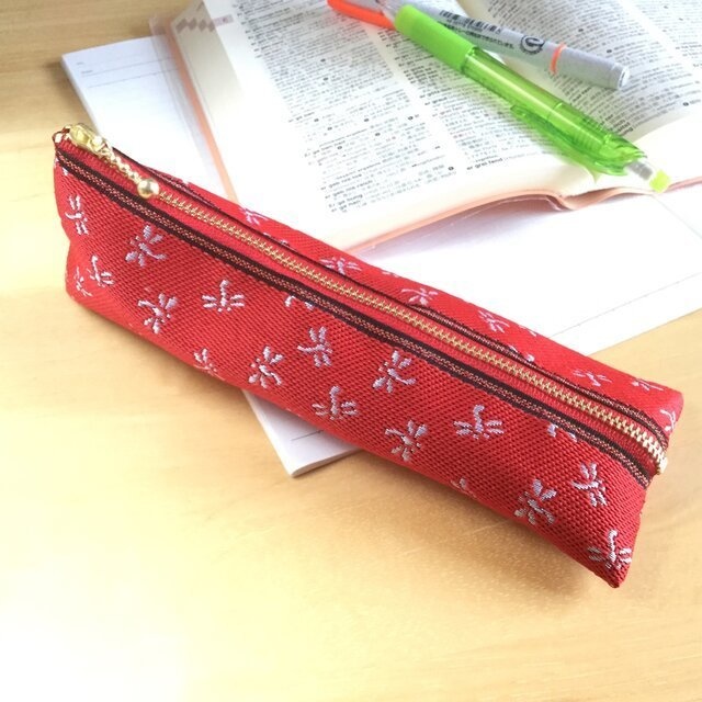 【とんぼ】畳縁 テトラ型 ミニポーチ 小銭入れ 赤 トンボ 勝ち虫 縁起物
