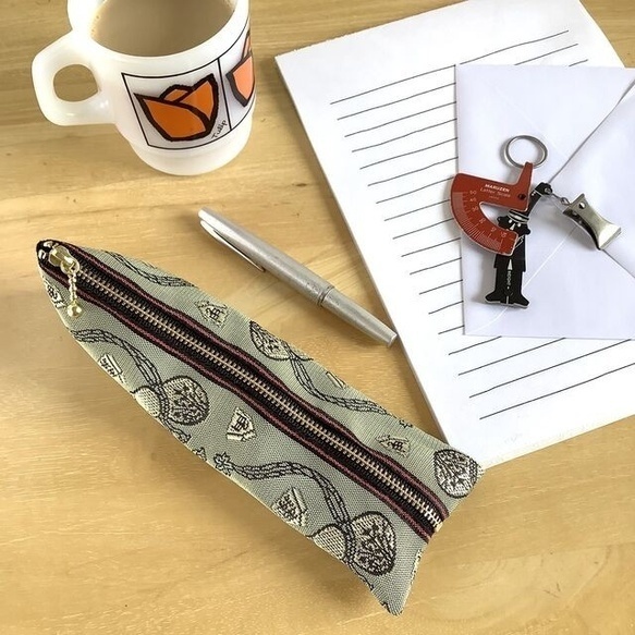 【瓢箪から駒】畳縁 テトラ型 ペンケース 将棋 ひょうたん 縁起物