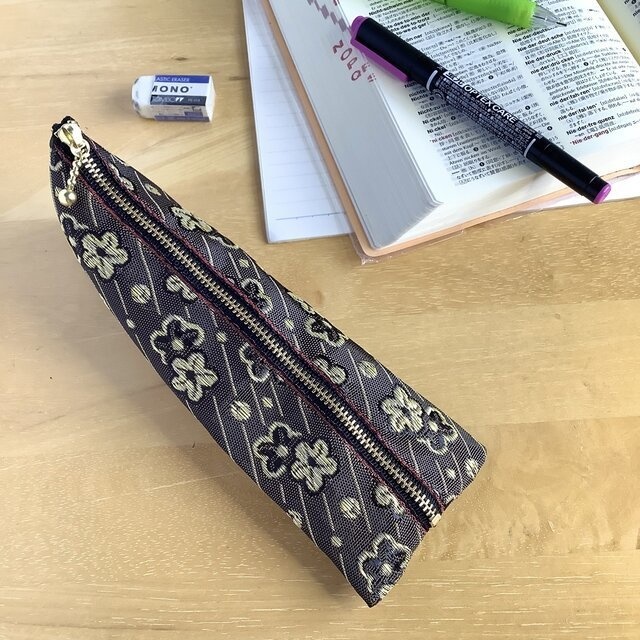 【ブラウンフラワー】畳縁 ぺたんこ ミニポーチ カードケース 小銭入れ 和風 ベージュ 茶 花 梅 絣模様