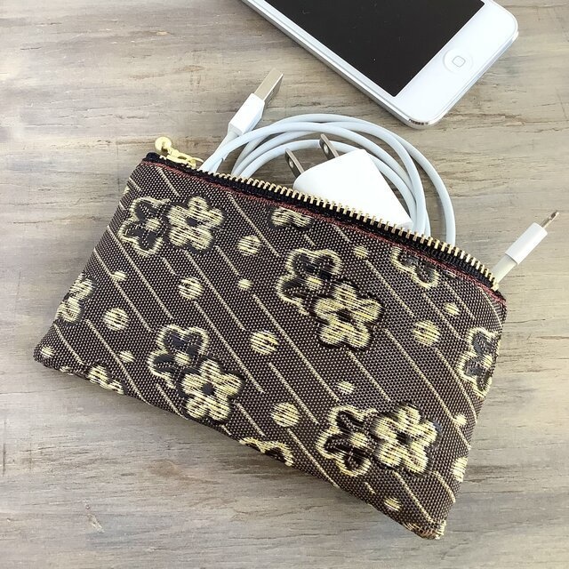 【ブラウンフラワー】畳縁 ぺたんこ ミニポーチ カードケース 小銭入れ 和風 ベージュ 茶 花 梅 絣模様