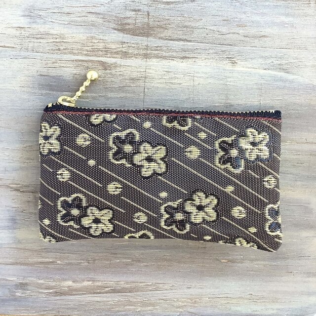【ブラウンフラワー】畳縁 ぺたんこ ミニポーチ カードケース 小銭入れ 和風 ベージュ 茶 花 梅 絣模様