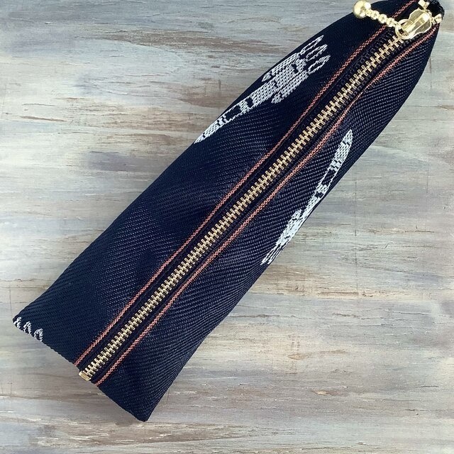 【ロケット】畳縁 テトラ型 ペンケース 漆黒 宇宙 黒