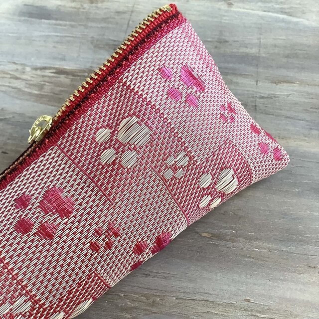 【肉球】畳縁 テトラ型 ペンケース 濃ピンク ベージュ 犬 猫 足あと