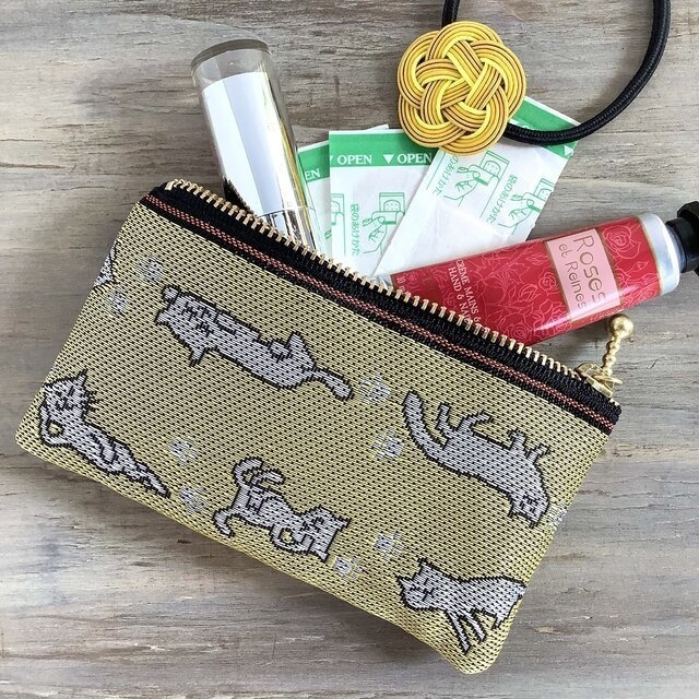 【ごろりん にゃんこ】畳縁 ぺたんこ 小銭入れ ミニポーチ カードケース 昼 猫 黄色